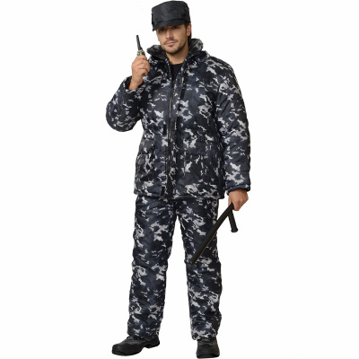 костюм охранника зимний город